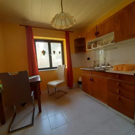 Tulman Apartman Balatonberény